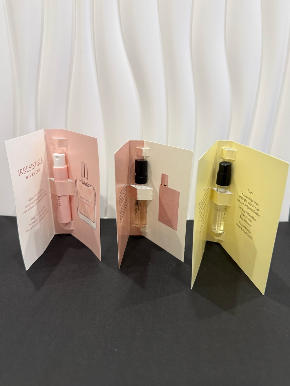 Sample perfume - Picture 3 of 3